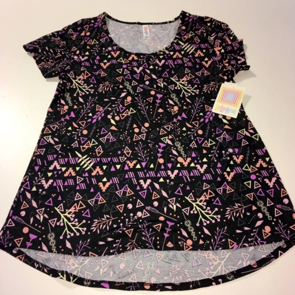 Lularoe Classic T Size Medium